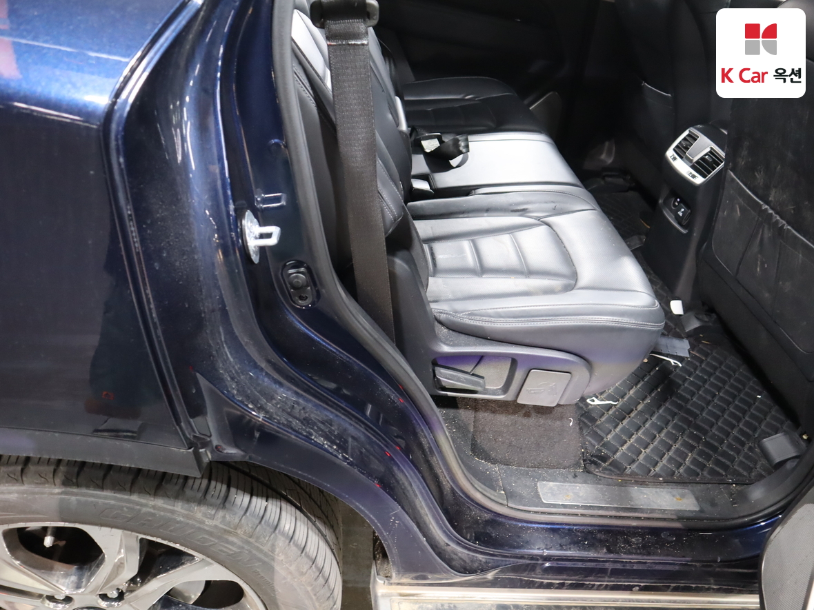 KG Mobility Rexton 2018 - Image 30