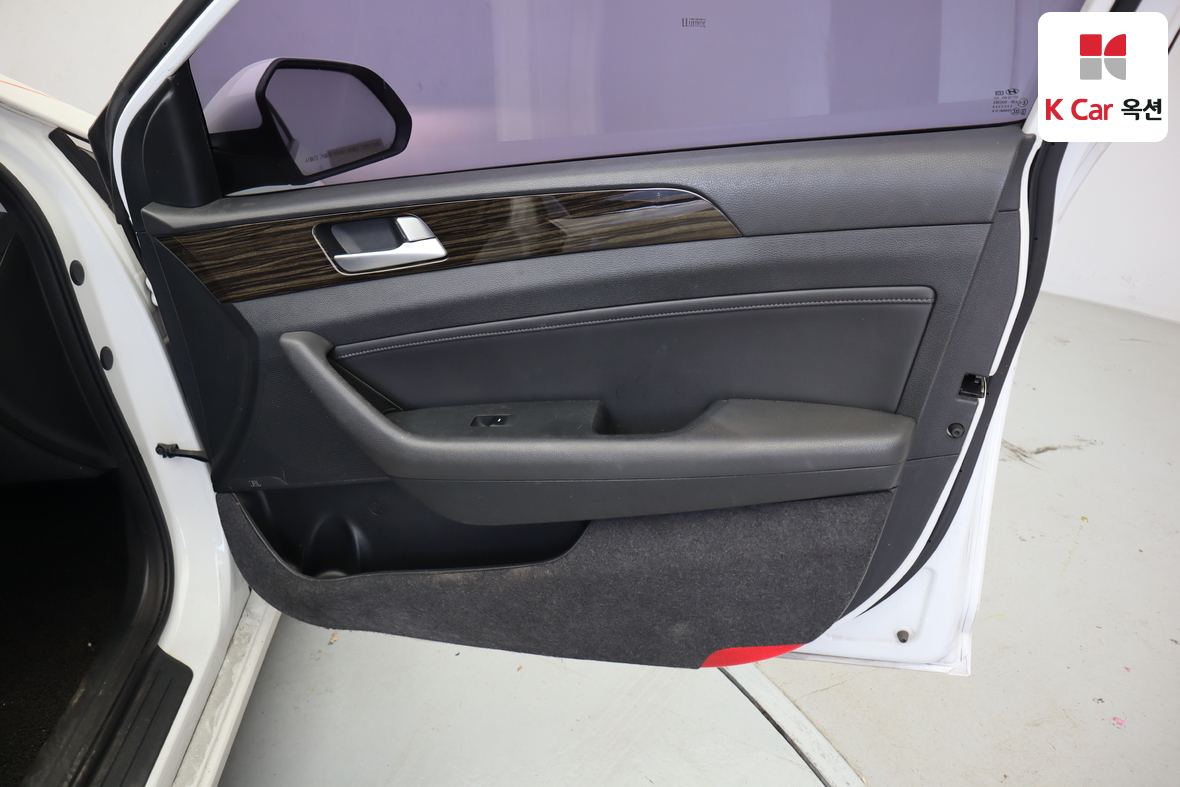 Hyundai Sonata 2016 - Image 28