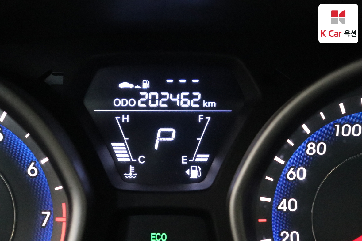 هيونداي إلانترا 2011 - صورة 4