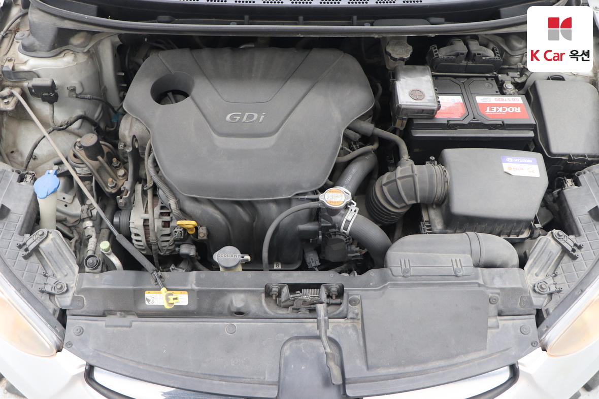 هيونداي إلانترا 2011 - صورة 30