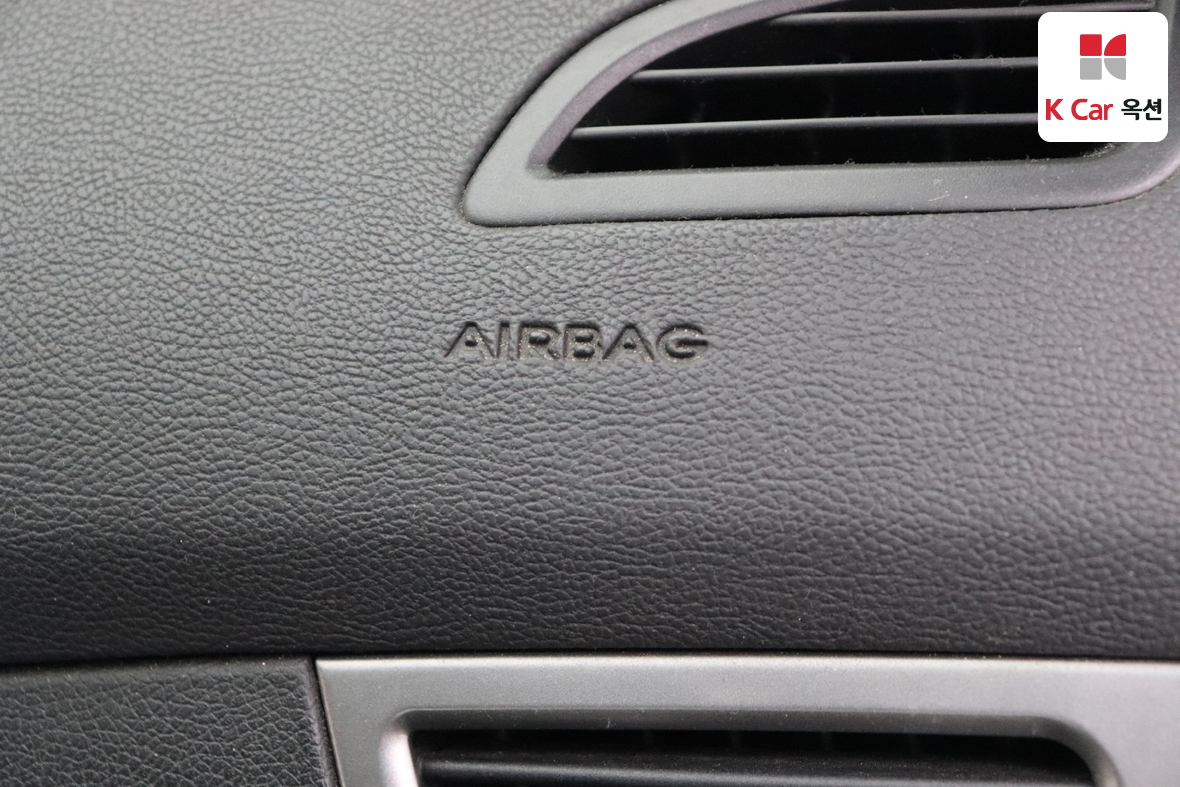 هيونداي إلانترا 2011 - صورة 28