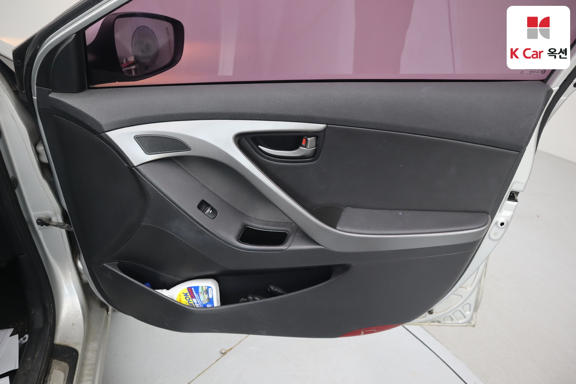 Hyundai Elantra 2014 - Image 27