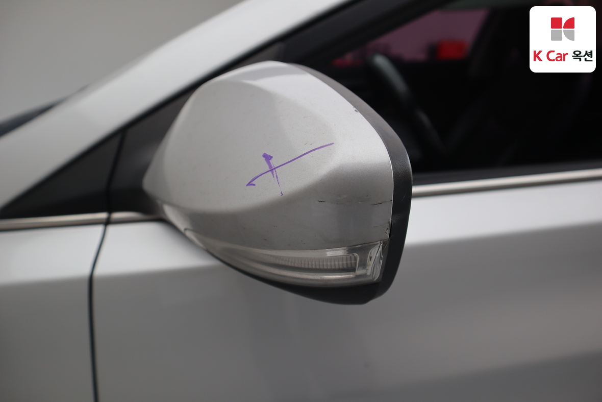 Hyundai Elantra 2014 - Image 41