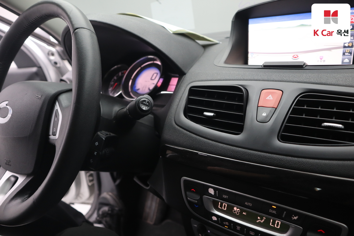 رينو كوريا SM3  2014 - صورة 11