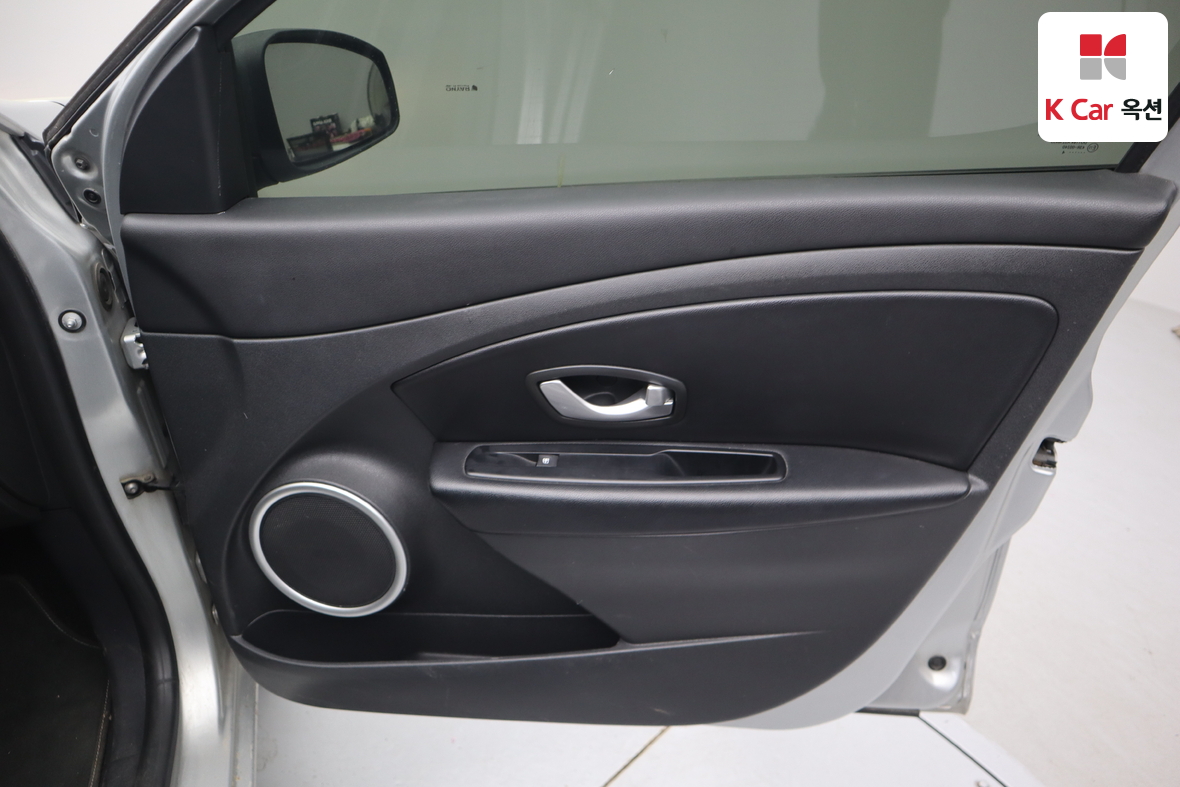 رينو كوريا SM3  2014 - صورة 27