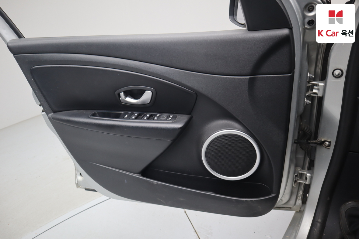 رينو كوريا SM3  2014 - صورة 8