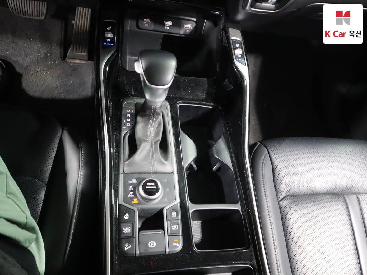 Kia Sorento 2023 - Image 16