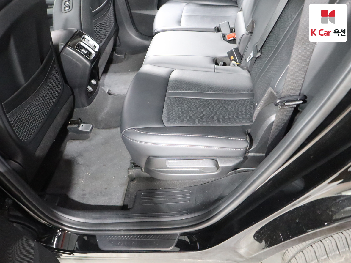 Kia Sorento 2023 - Image 22