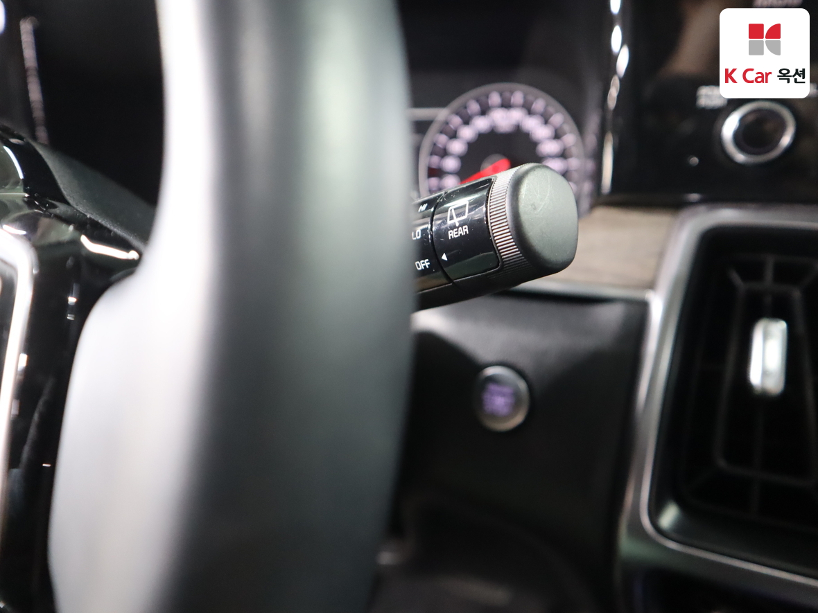 Kia Sorento 2023 - Image 11