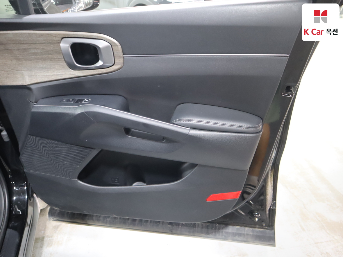 Kia Sorento 2023 - Image 29