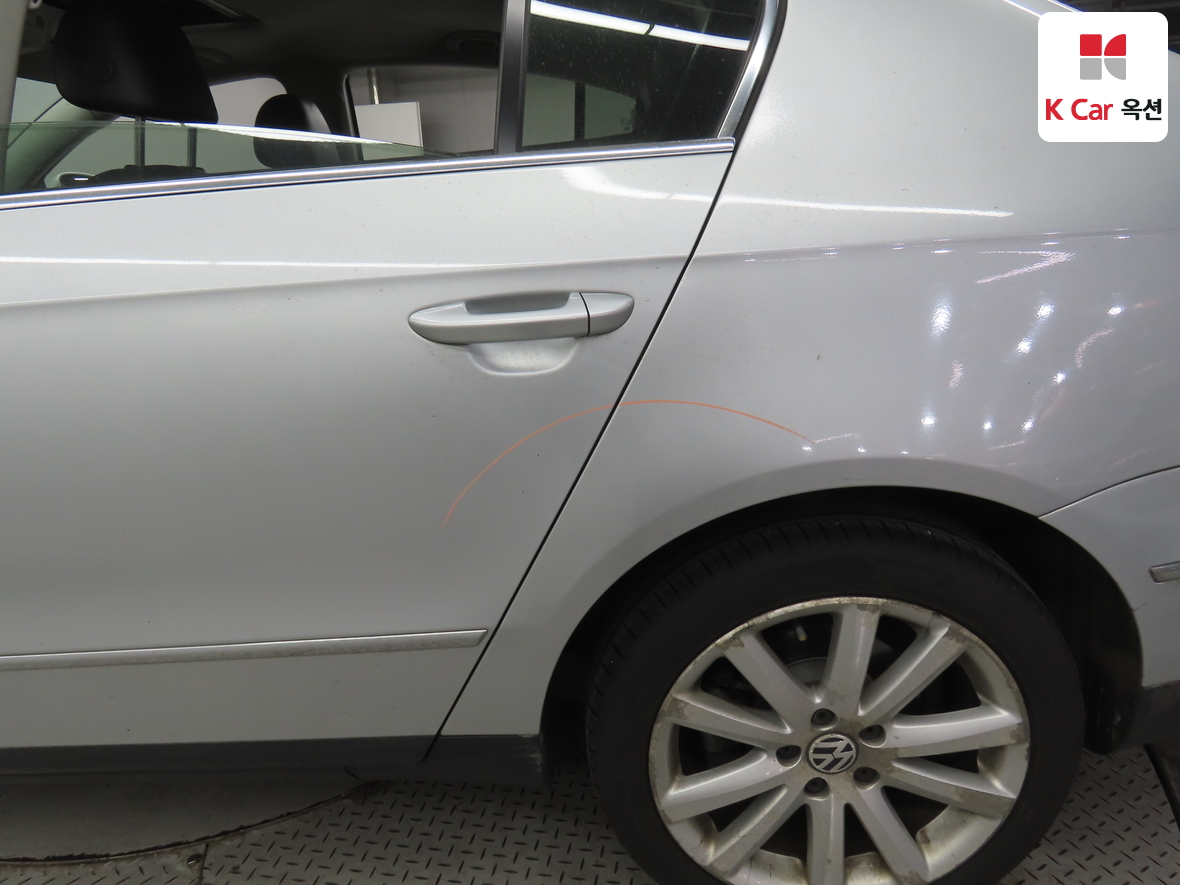 Volkswagen Passat - 41