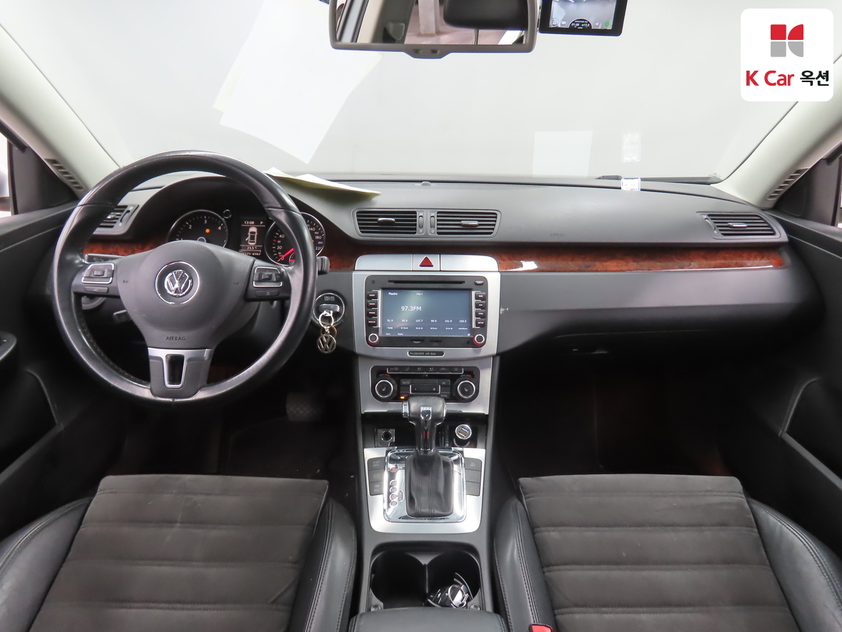 Volkswagen Passat - 3