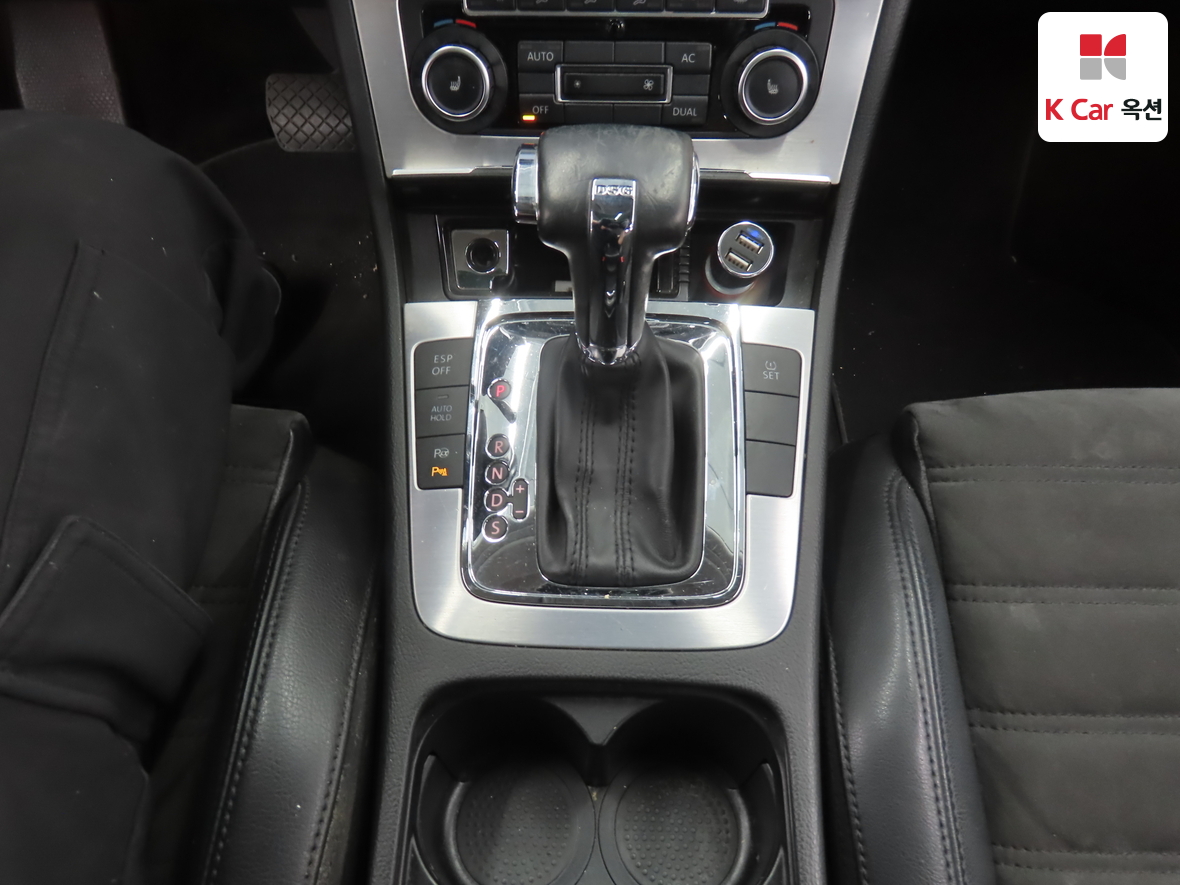 Volkswagen Passat - 16