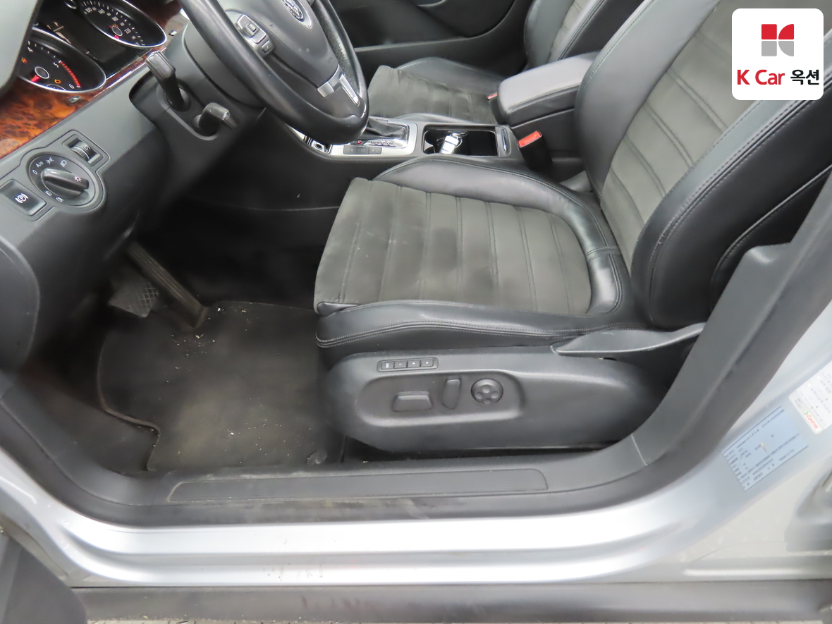 Volkswagen Passat - 18