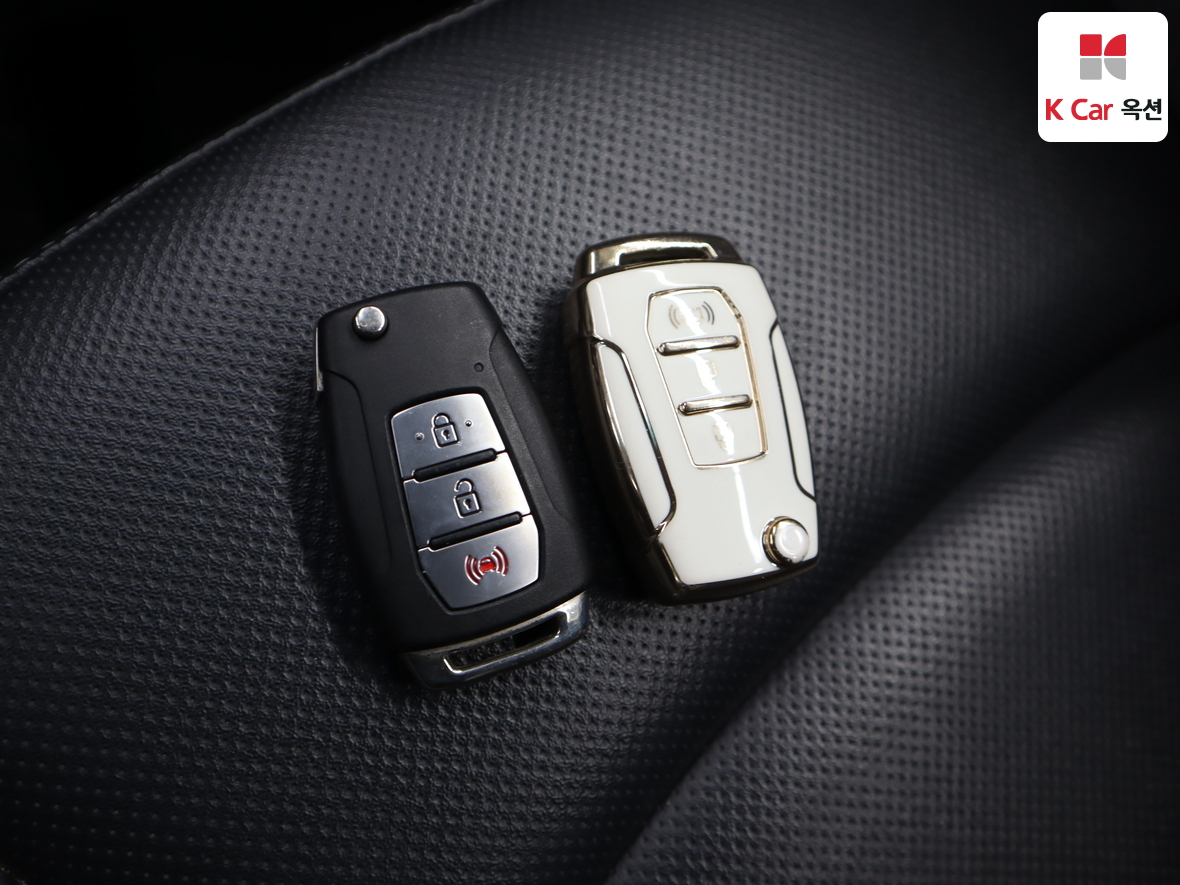 KG Mobility Tivoli 2017 - Image 17