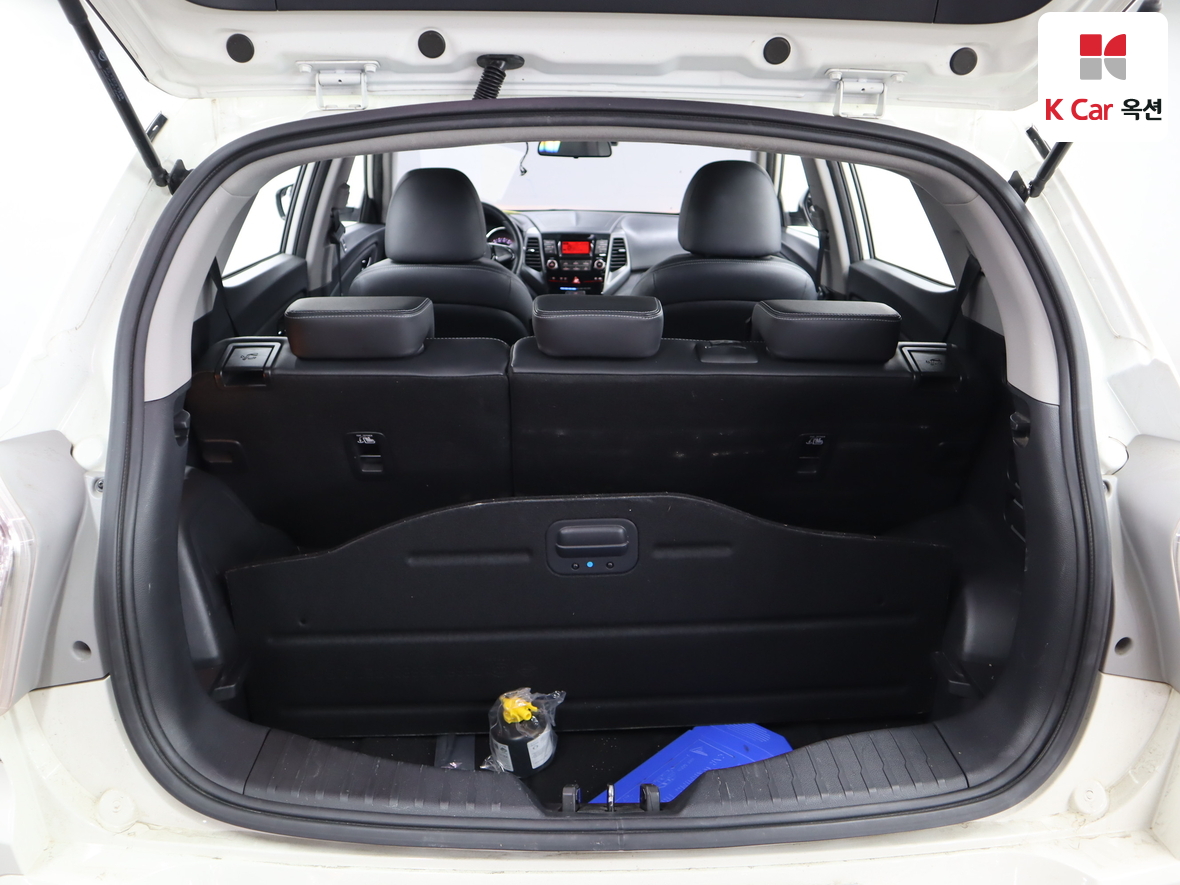 KG Mobility Tivoli 2017 - Image 26