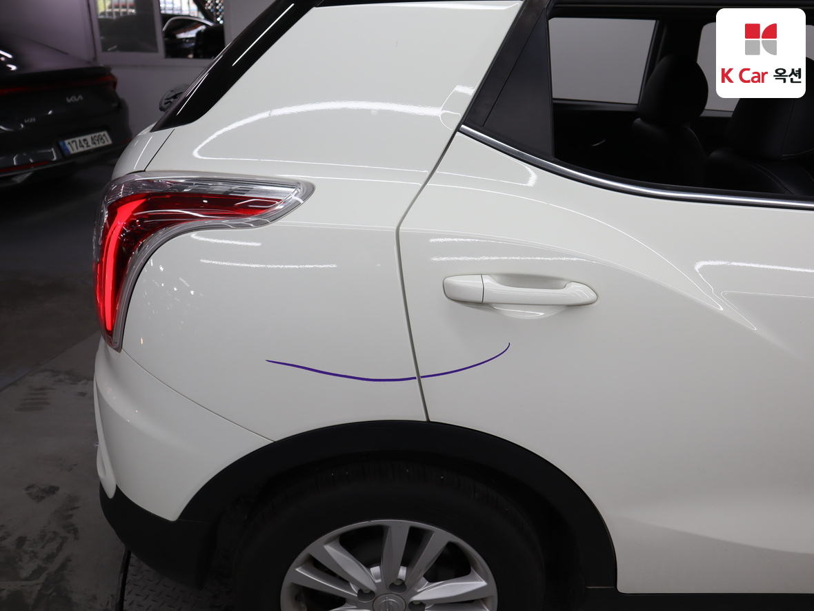 KG Mobility Tivoli 2017 - Image 39