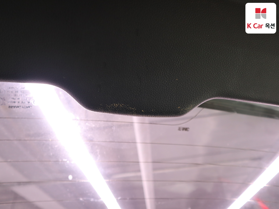 KG Mobility Tivoli 2017 - Image 27