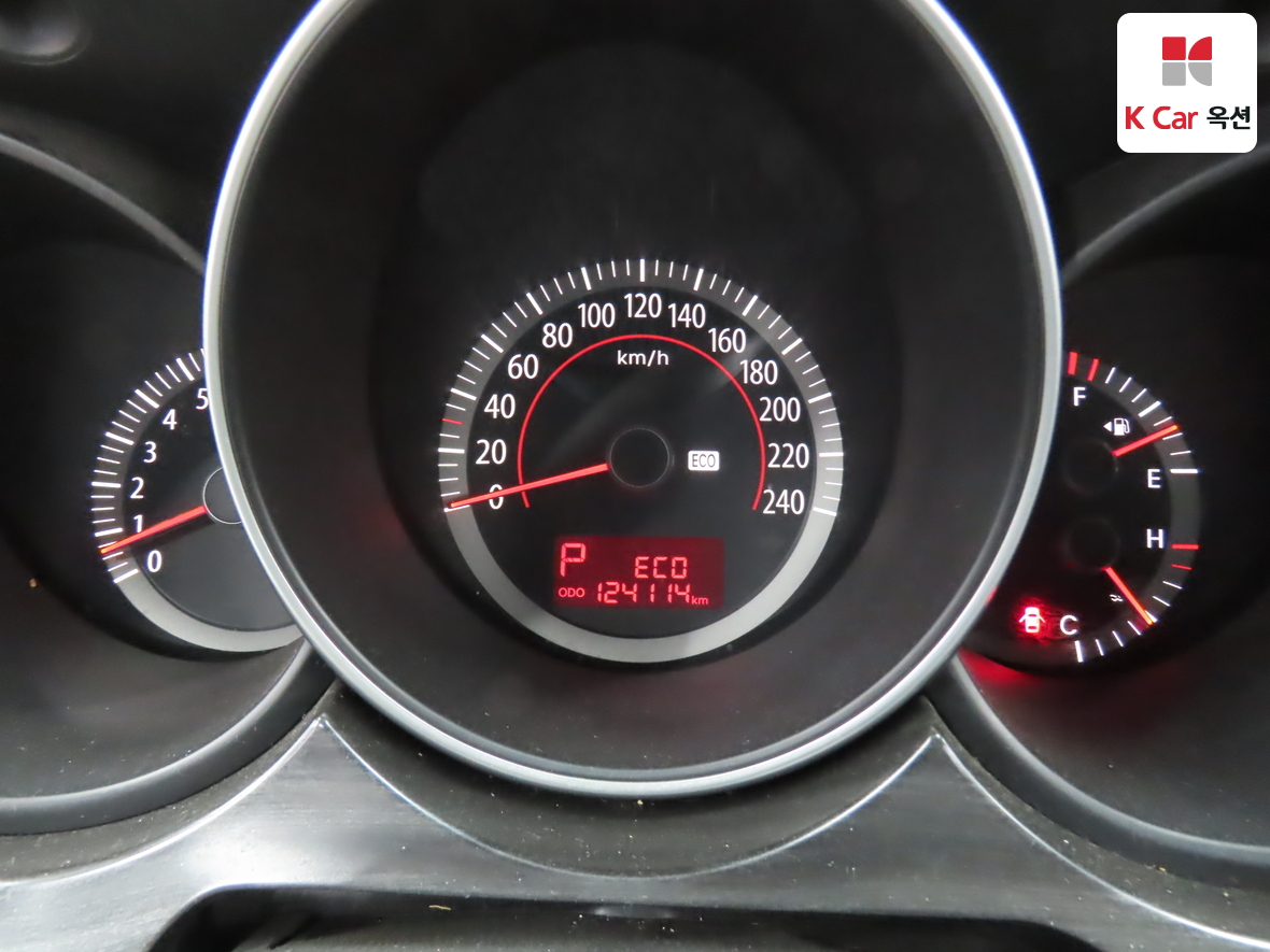 Kia Lotze 2010 - Image 5