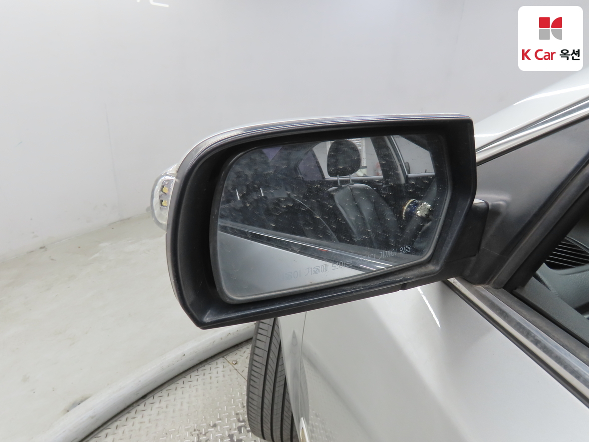 Kia Lotze 2010 - Image 20