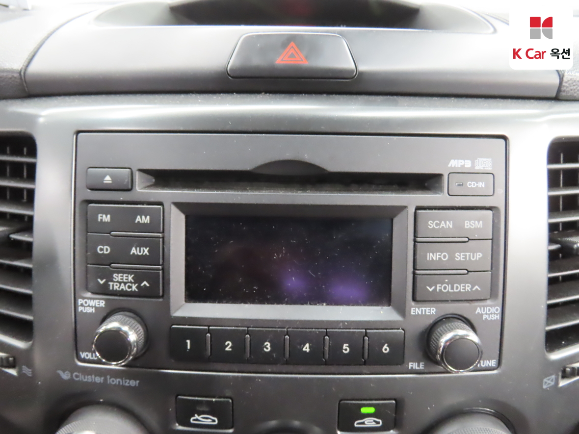 Kia Lotze 2010 - Image 14