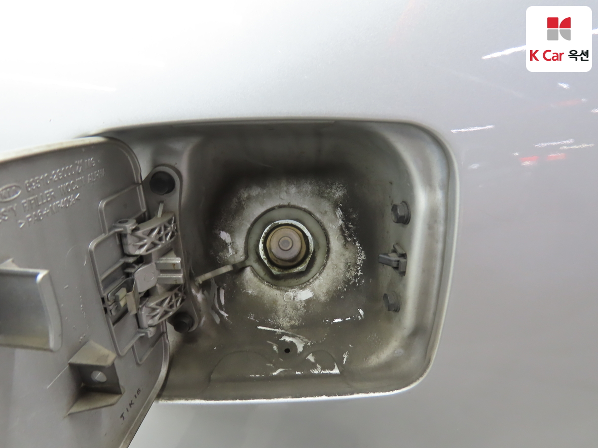 Kia Lotze 2010 - Image 23