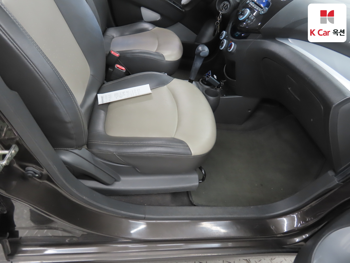 جنرال موتورز كوريا سبارك 2012 - صورة 29