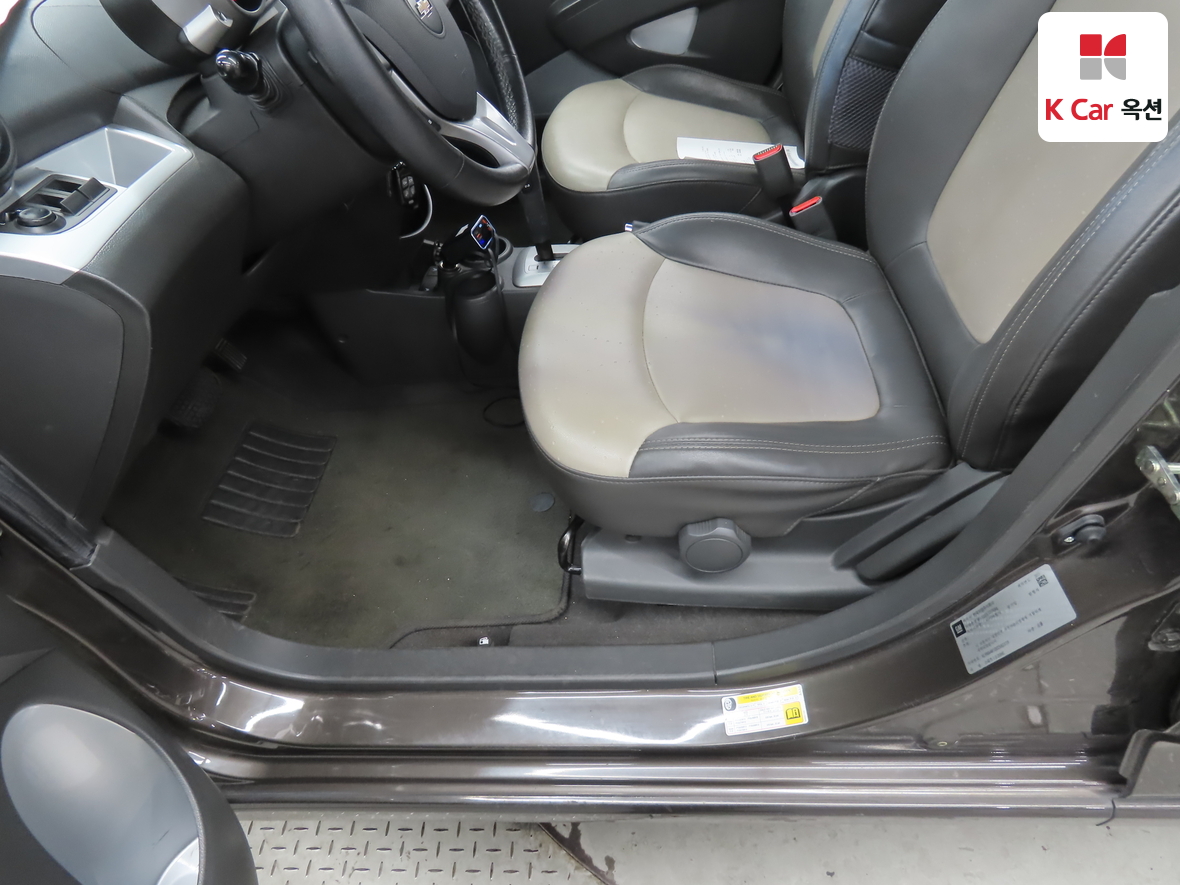 جنرال موتورز كوريا سبارك 2012 - صورة 18