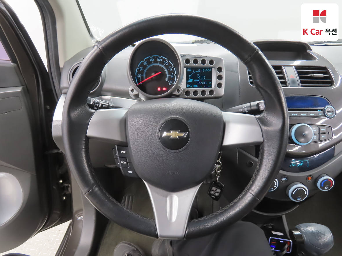 جنرال موتورز كوريا سبارك 2012 - صورة 10