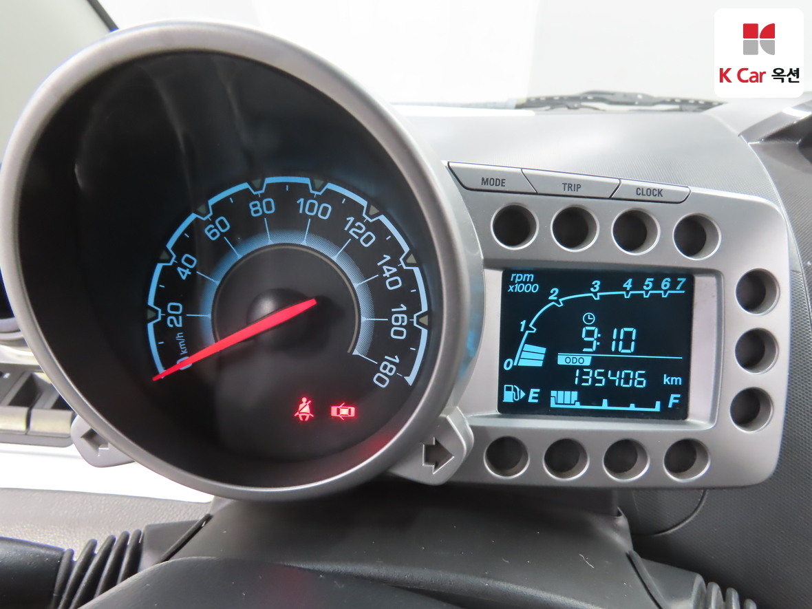 جنرال موتورز كوريا سبارك 2012 - صورة 5