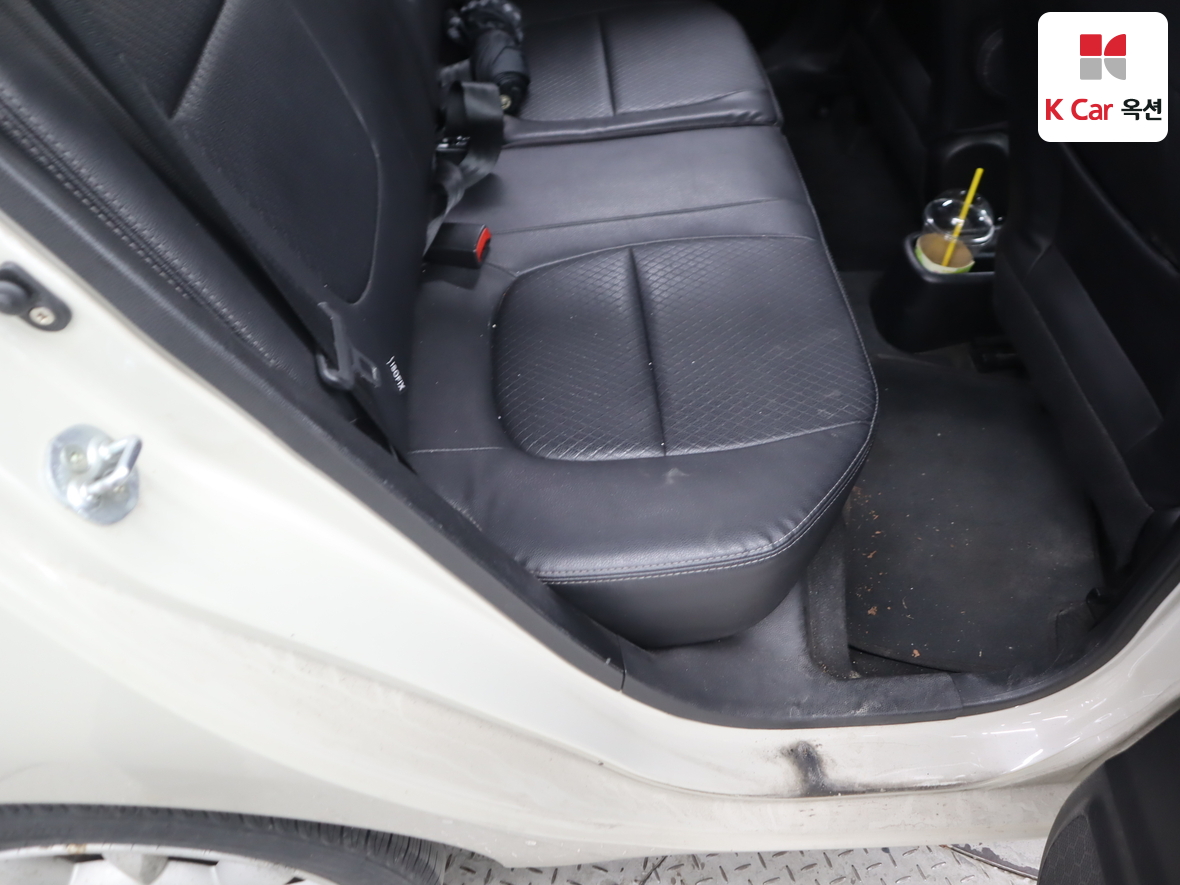 كيا مورنينج 2012 - صورة 27