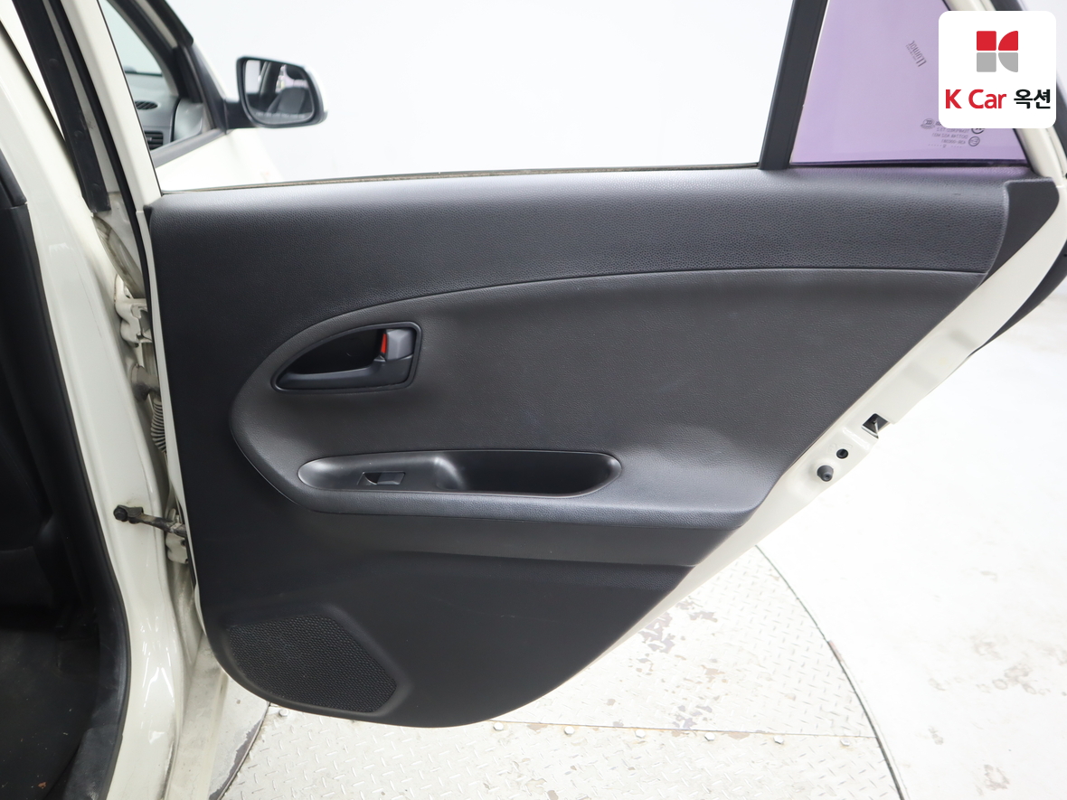 كيا مورنينج 2012 - صورة 26