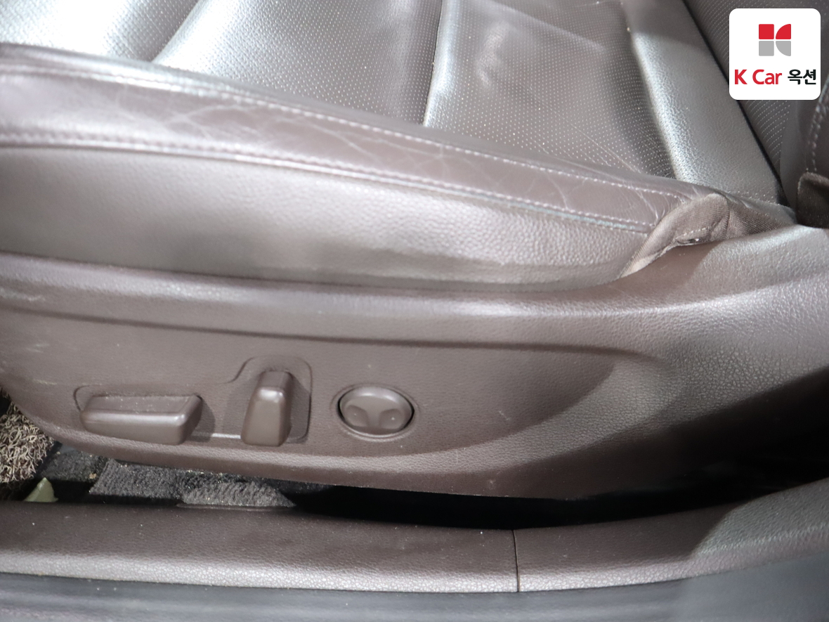 Kia K7 2016 - Image 20