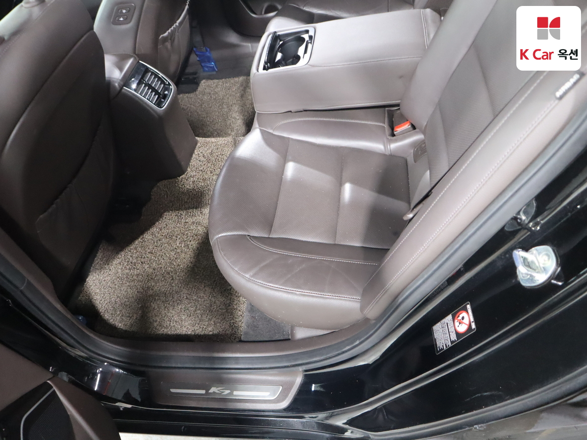 Kia K7 2016 - Image 23