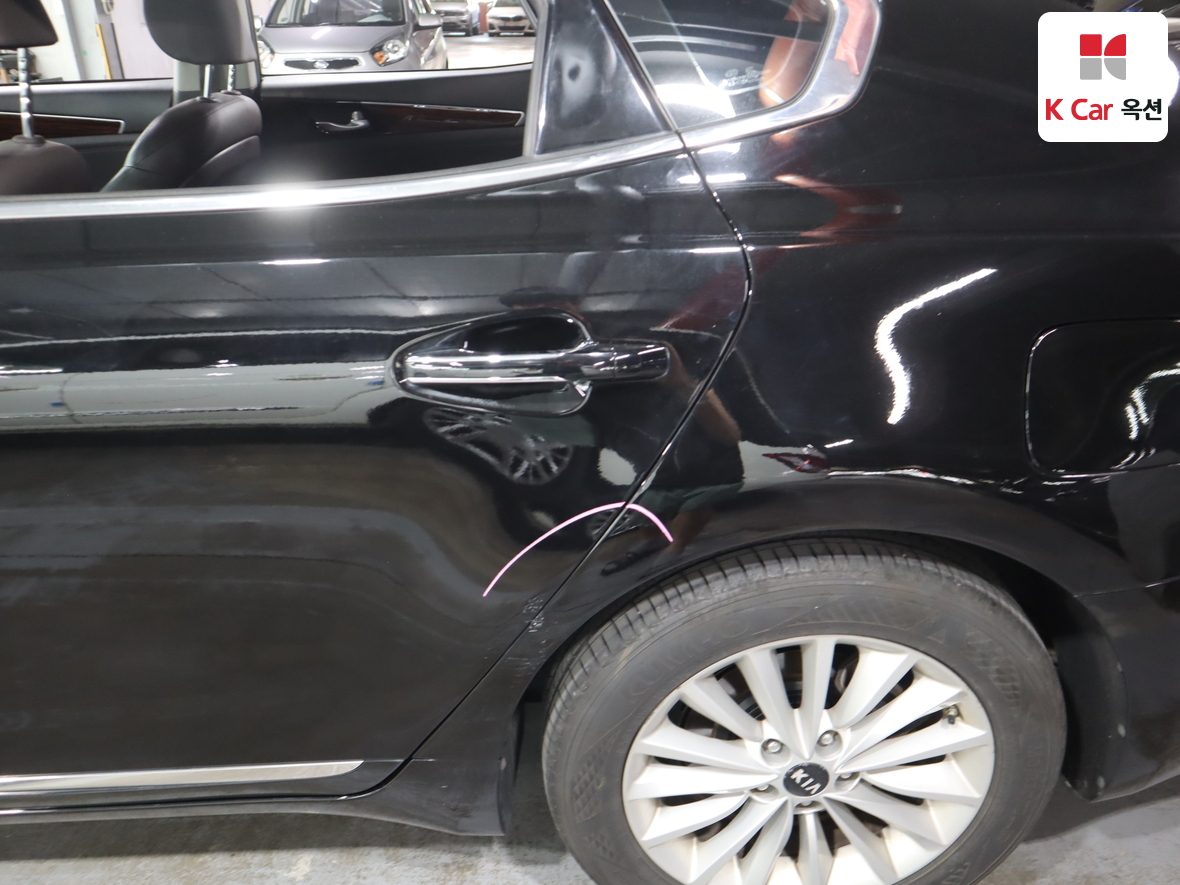 Kia K7 2016 - Image 37