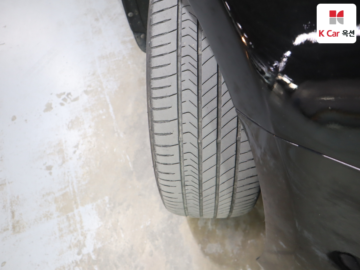 Kia K7 2016 - Image 31