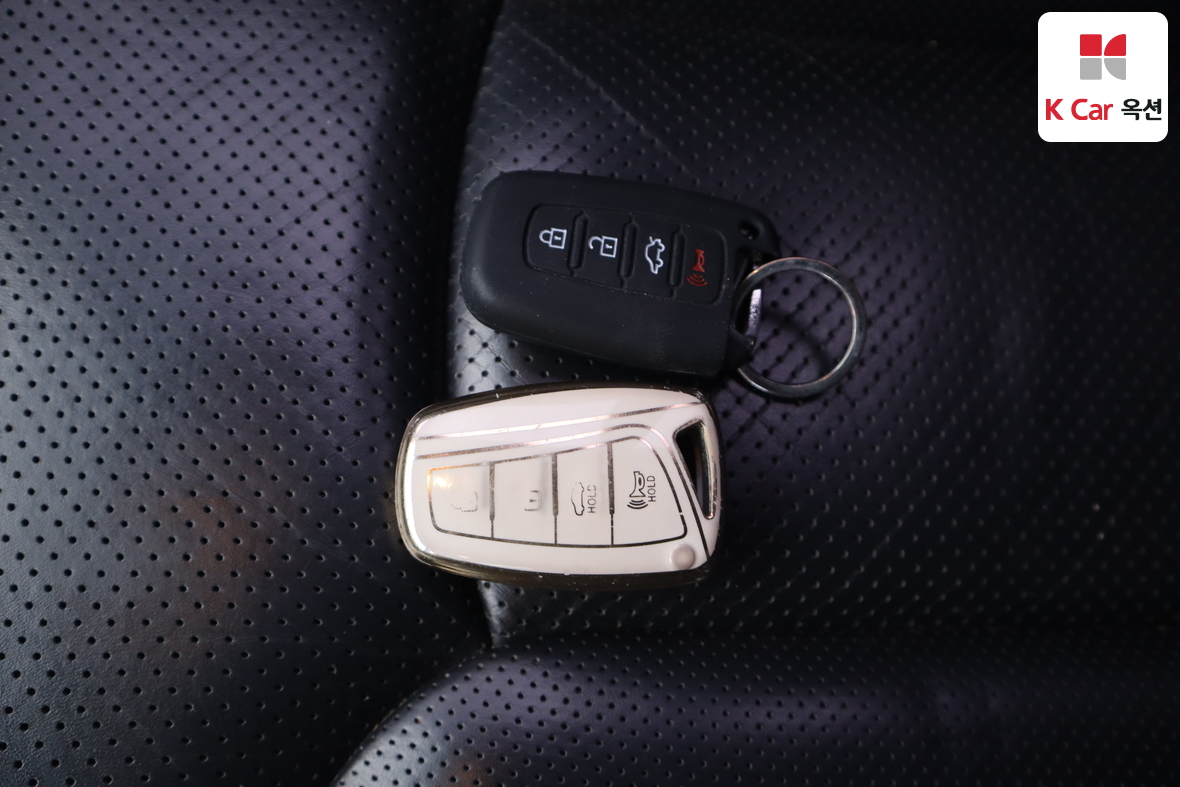 Hyundai AZERA 2011 - Image 16