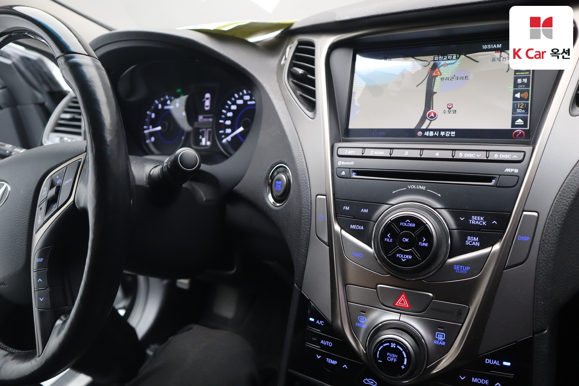 Hyundai AZERA 2011 - Image 11