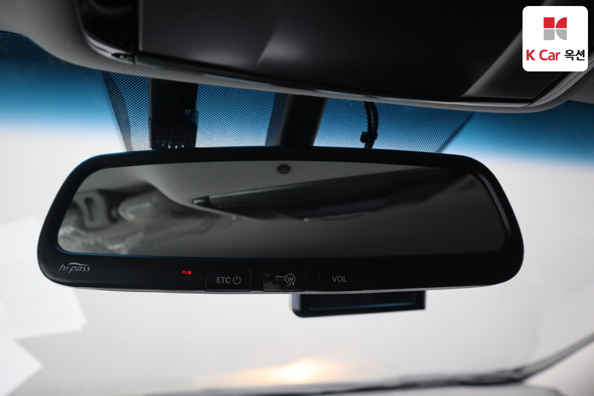 Hyundai AZERA 2011 - Image 12