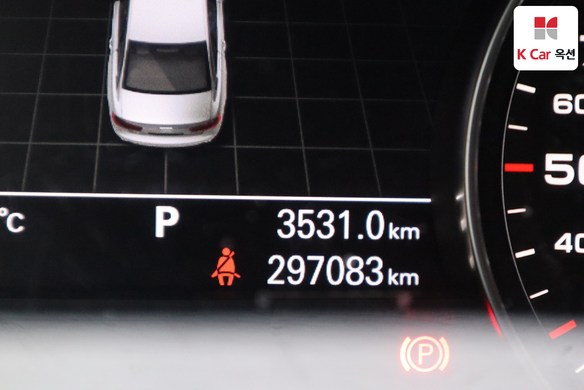 Audi A6 - 4