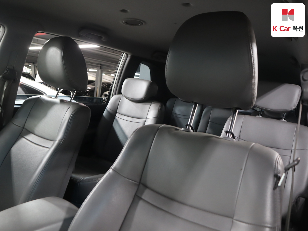 KG Mobility Korando Turismo 2014 - Image 22