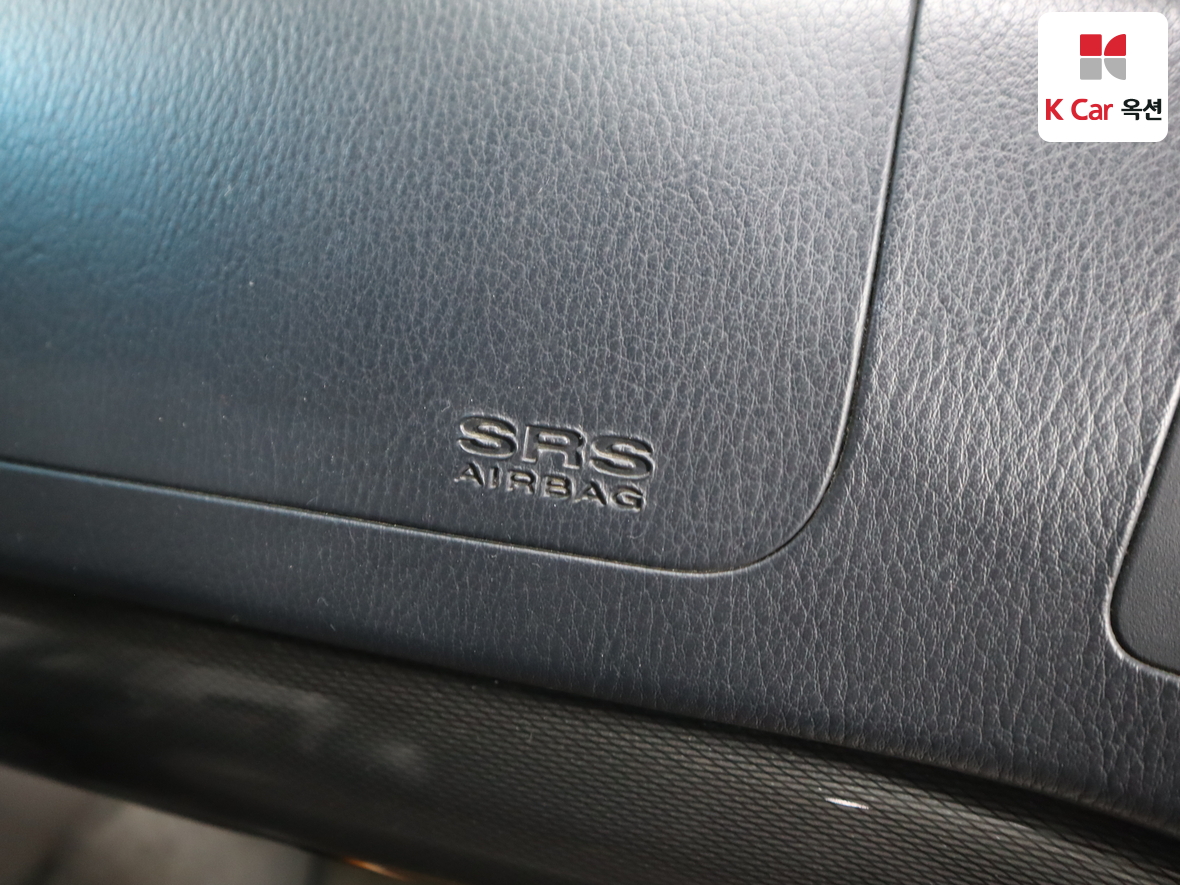 KG Mobility Korando Turismo 2014 - Image 35