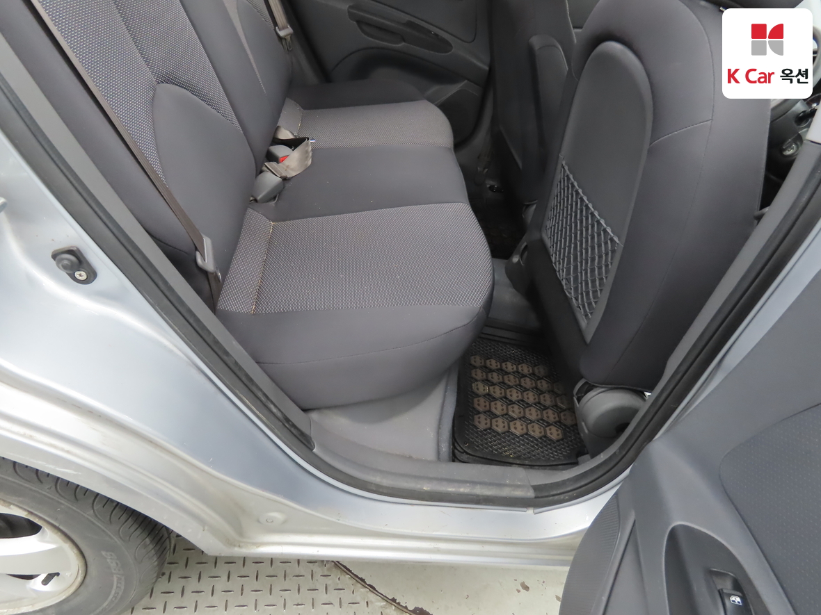 كيا برايد 2010 - صورة 27