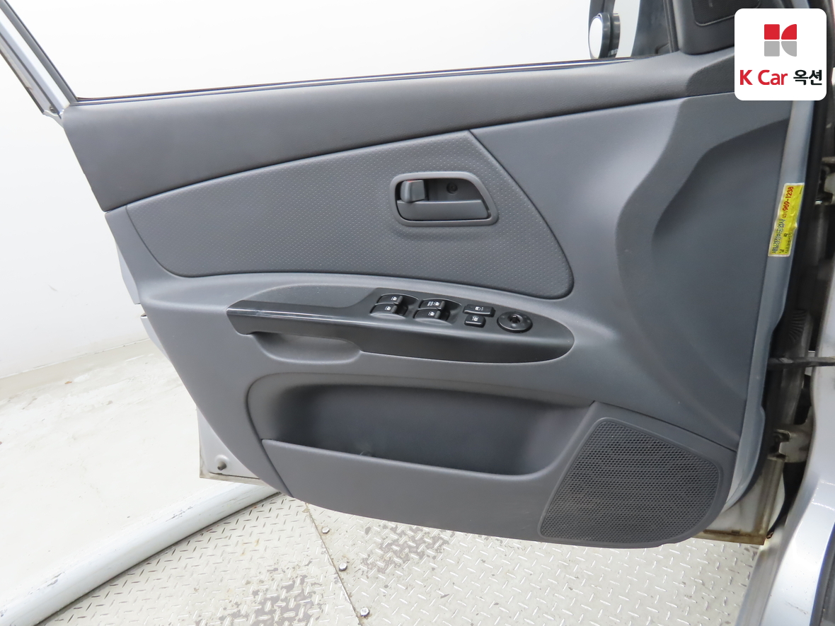 كيا برايد 2010 - صورة 8