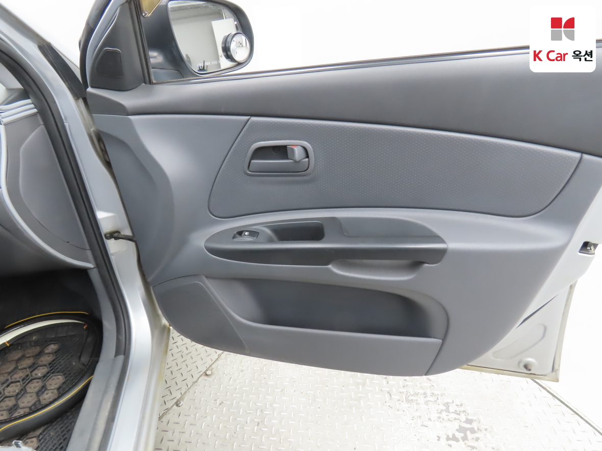 كيا برايد 2010 - صورة 28