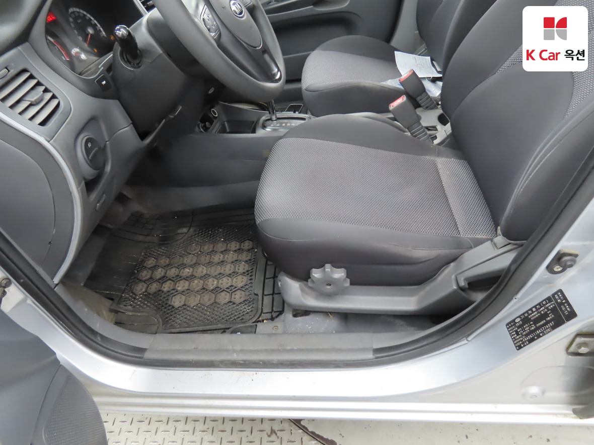 كيا برايد 2010 - صورة 17