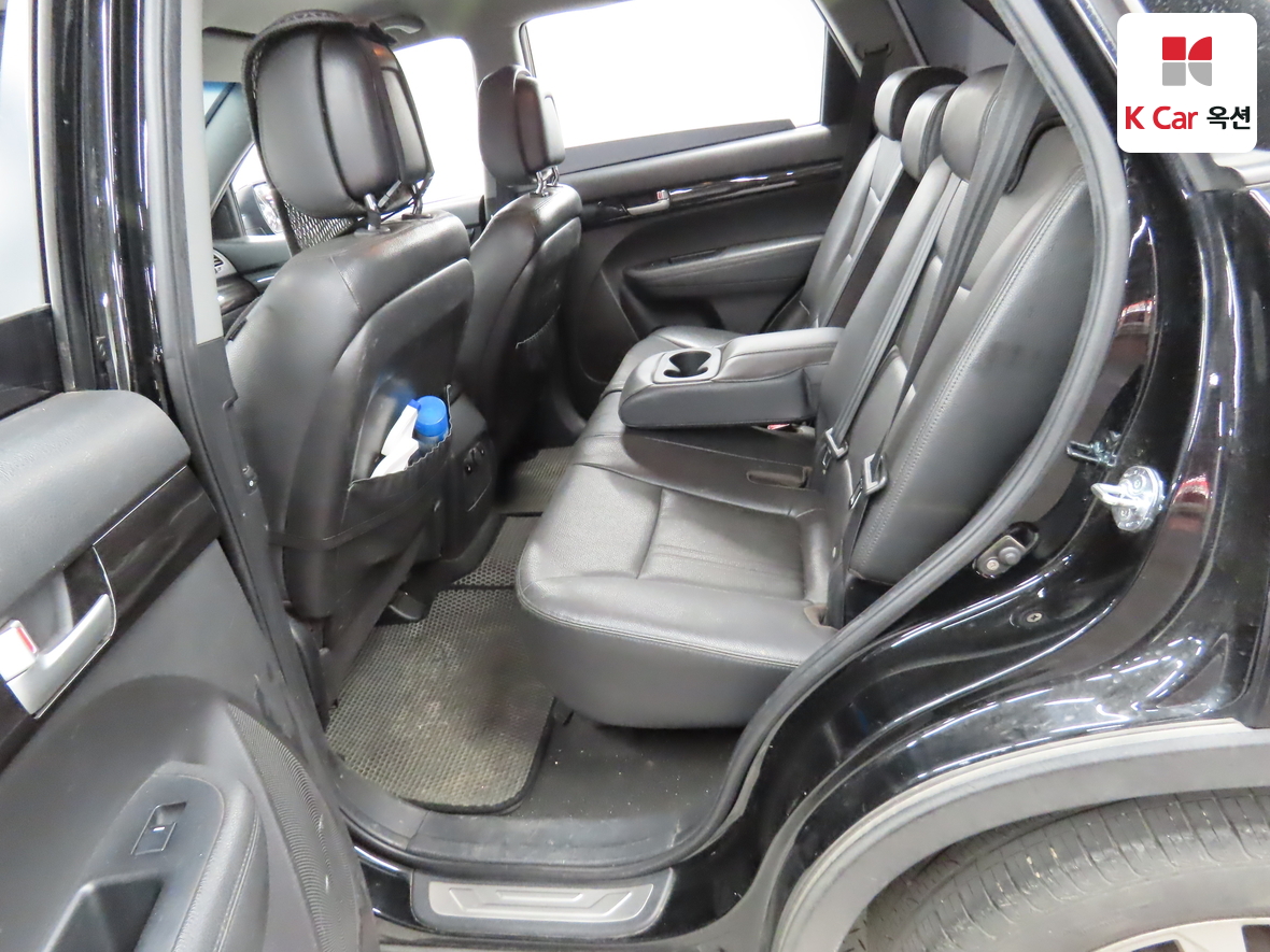 Kia Sorento 2012 - Image 23