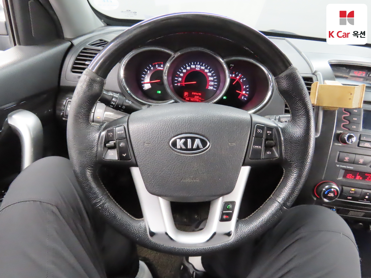 Kia Sorento 2012 - Image 10