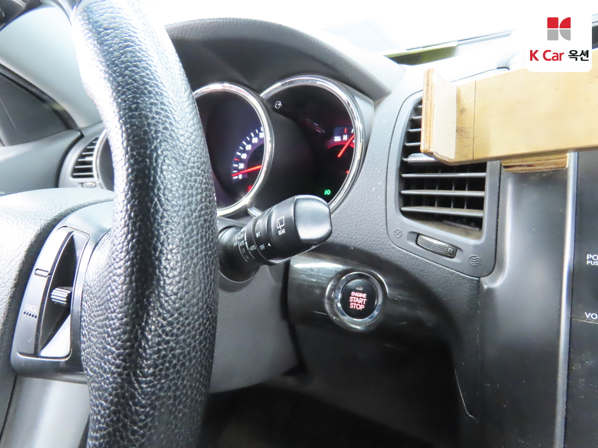 Kia Sorento 2012 - Image 11