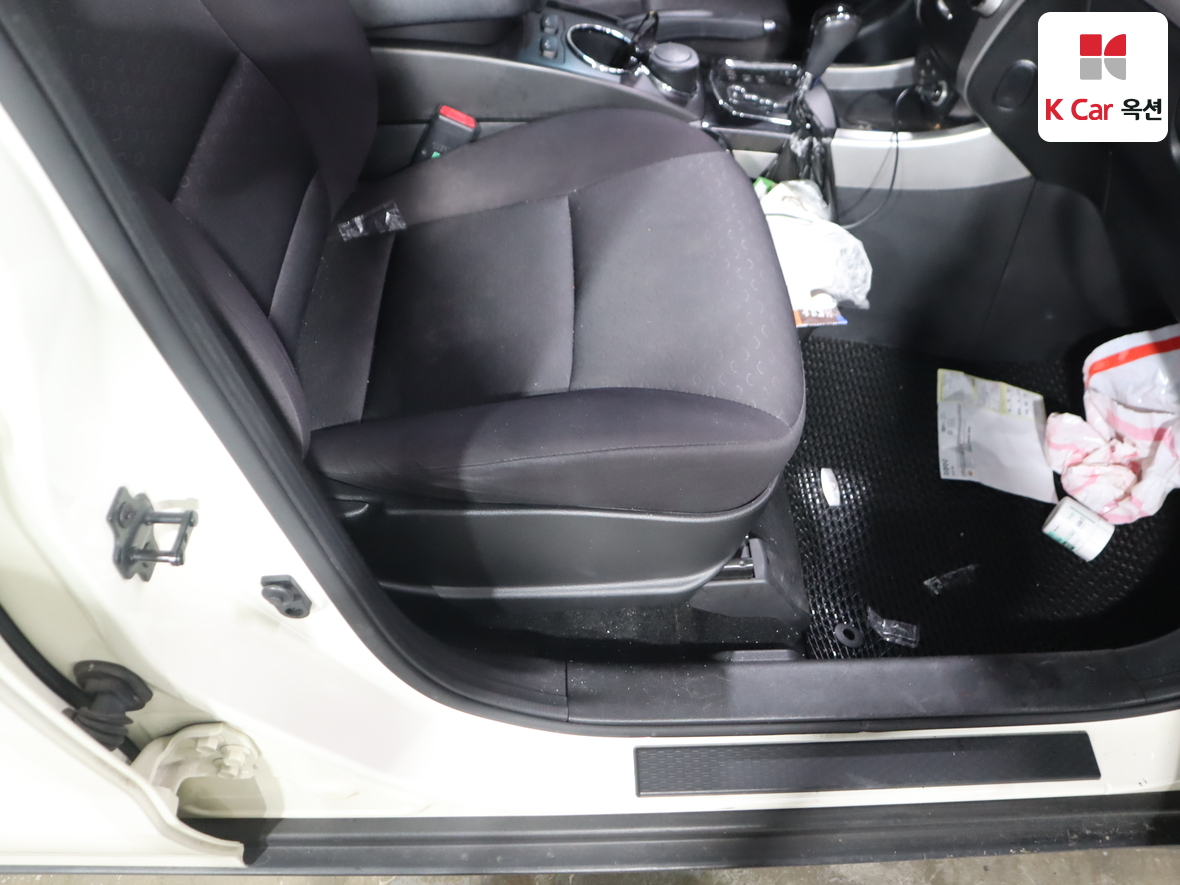 سانج يونج كوراندو C 2013 - صورة 31